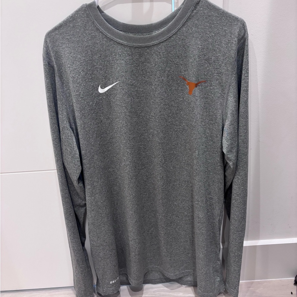 Men’s Texas Longhorn Nike Dri-Fit Longsleeve Shirt Medium